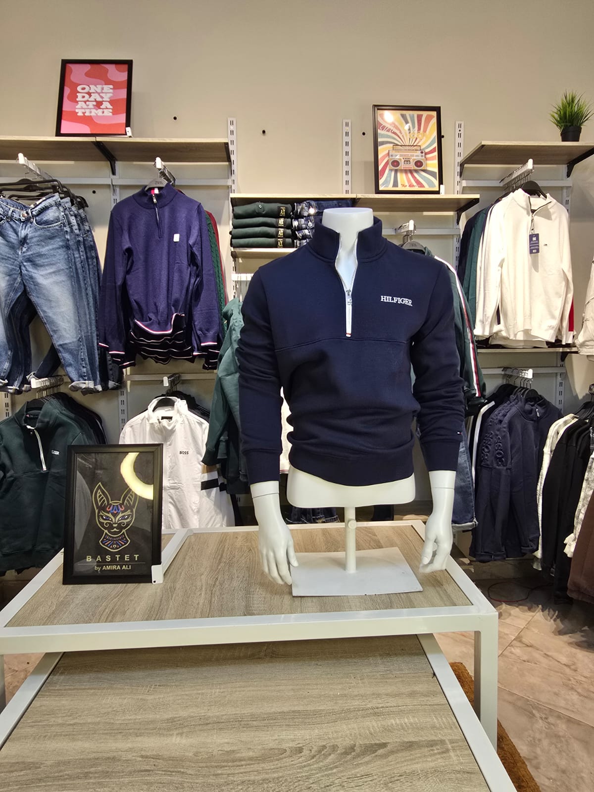 Tommy Hilfiger Quarter-Zip Sweatshirt